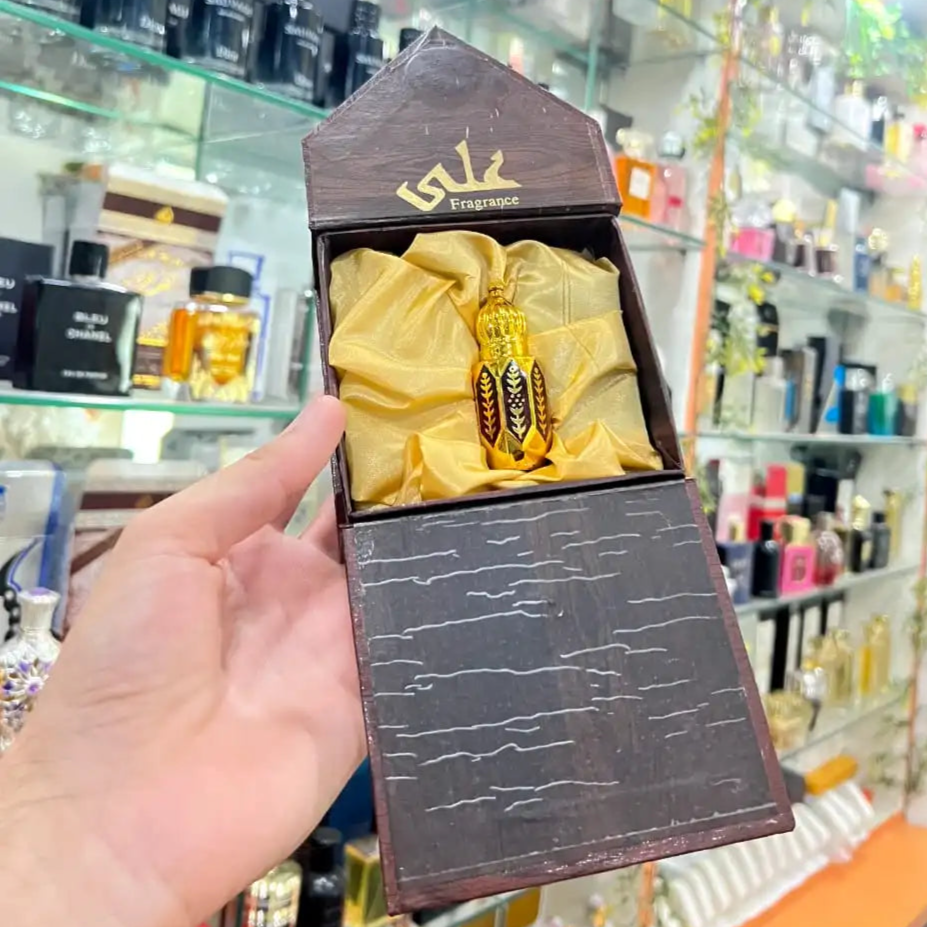 Musk e Kabba ATTAR